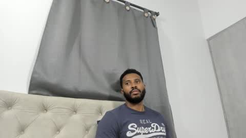 Snapshot of jason_fenix chatting on December 19, 2025, 9:33 pm Jason online show from December 19, 2025, 9:33 pm