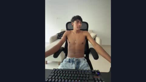 jason_haasland online show from November 27, 2025, 7:05 pm