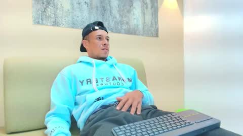 Snapshot of jason_tomas chatting on February 10, 2026, 8:24 pm Jason online show from February 10, 2026, 8:24 pm