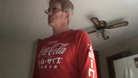 Snapshot of jasonlake1 chatting on February 23, 2026, 3:04 am Eric2900 online show from February 23, 2026, 3:04 am