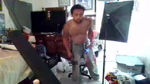 Snapshot of jasonthomas1 chatting on March 18, 2026, 12:47 am jj online show from March 18, 2026, 12:47 am