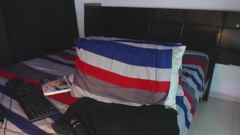 jaspeer__ online show from September 13, 2025, 10:42 pm