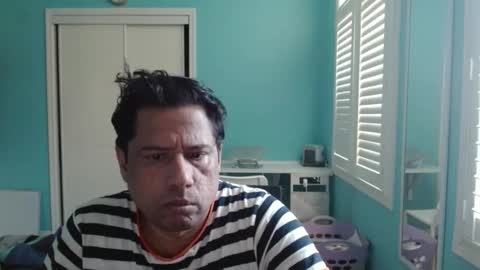 jassim82 online show from December 17, 2025, 9:21 pm