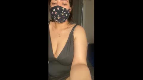 Jassmina  online show from October 23, 2025, 1:43 pm