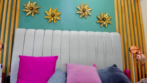 J A S S O N  online show from January 5, 2025, 3:55 pm