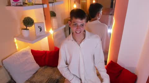 J A S S O N  online show from February 4, 2025, 12:55 pm