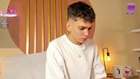 J A S S O N  online show from September 15, 2025, 1:44 pm