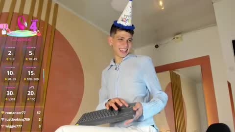 J A S S O N  online show from October 7, 2025, 8:17 pm