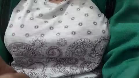 jasspreettt online show from November 26, 2025, 4:02 am