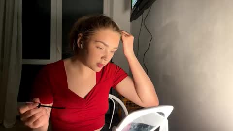 Ginny online show from December 22, 2025, 6:16 pm