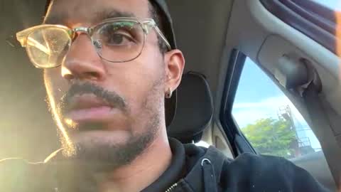 Snapshot of jav1eranisao chatting on November 22, 2025, 9:47 pm Jorge online show from November 22, 2025, 9:47 pm