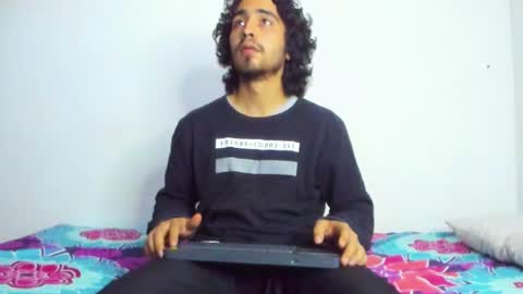 jave_rave online show from November 11, 2025, 11:43 am