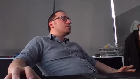 Javelin83 online show from February 11, 2026, 2:44 pm