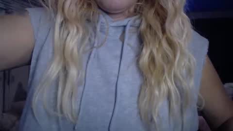 JAV online show from December 15, 2025, 3:11 am