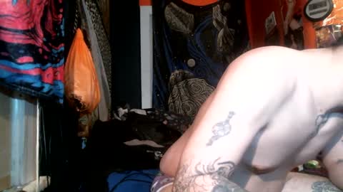 Snapshot of jax_skyfallin chatting on February 25, 2025, 1:41 am jaxxx666 online show from February 25, 2025, 1:41 am