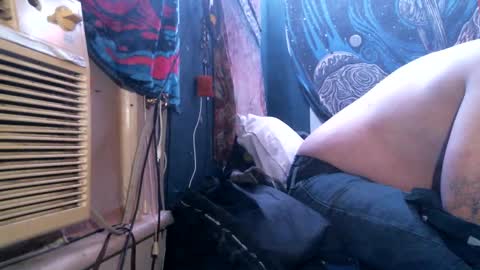 Snapshot of jax_skyfallin chatting on March 11, 2025, 1:37 am jaxxx666 online show from March 11, 2025, 1:37 am