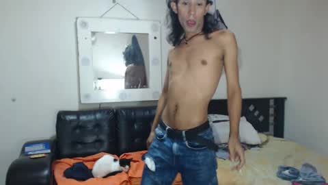 Snapshot of jaxivh16 chatting on October 9, 2025, 1:47 am jaxivh16 online show from October 9, 2025, 1:47 am