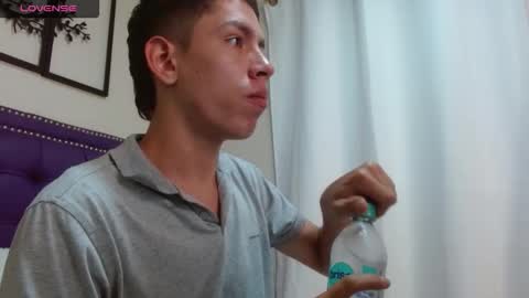 Snapshot of jaxthorn chatting on November 25, 2025, 5:46 pm JAX THORN online show from November 25, 2025, 5:46 pm