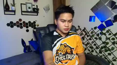 JL online show from February 1, 2026, 2:10 am