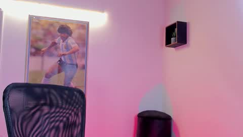 Jay Alvarrez online show from December 19, 2025, 6:37 pm