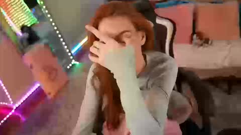 JennyBlighe online show from March 25, 2026, 4:46 pm