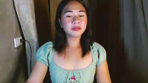 Snapshot of jayca20880 chatting on December 19, 2025, 5:25 am JAYCA online show from December 19, 2025, 5:25 am