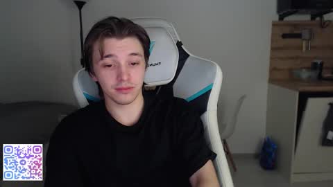 Jayce online show from October 26, 2025, 6:41 am