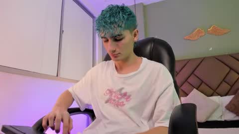 Snapshot of jaydenvillalobos chatting on September 19, 2025, 2:07 pm jaydenvillalobos online show from September 19, 2025, 2:07 pm