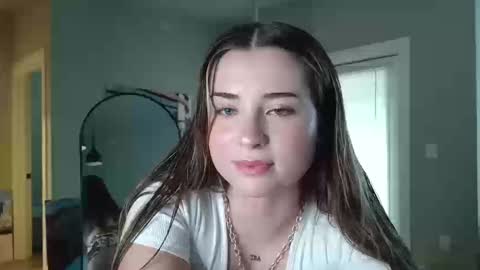 Jayde  online show from September 13, 2025, 10:53 pm