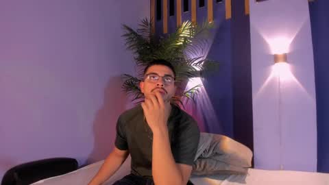 Snapshot of jaygrip chatting on March 30, 2026, 7:15 pm Jay online show from March 30, 2026, 7:15 pm