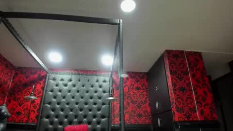 jaylen_bdsm online show from March 11, 2026, 11:49 am