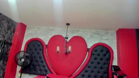 jaylen_bdsm online show from May 11, 2026, 11:49 am
