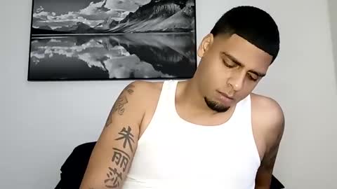 Snapshot of jaysofly89 chatting on December 19, 2024, 6:12 pm Jayfly online show from December 19, 2024, 6:12 pm