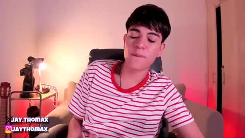 jaythomax online show from February 6, 2025, 9:49 pm