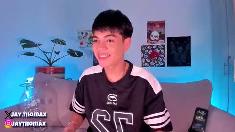 jaythomax online show from February 22, 2025, 10:20 pm