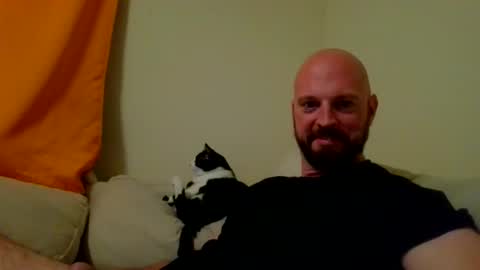 Snapshot of jayw82730 chatting on November 8, 2025, 1:50 am Jay online show from November 8, 2025, 1:50 am