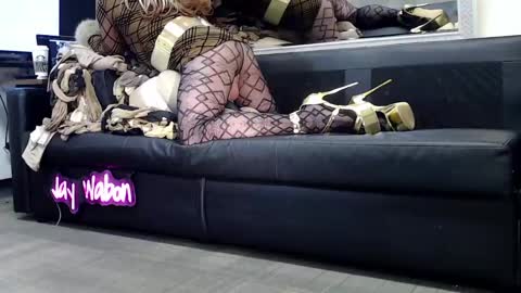 Snapshot of jaywabon chatting on February 24, 2025, 1:53 pm JayWabon3 online show from February 24, 2025, 1:53 pm