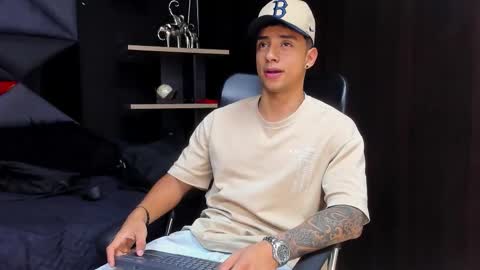 jaze_bradley online show from December 4, 2025, 11:30 am