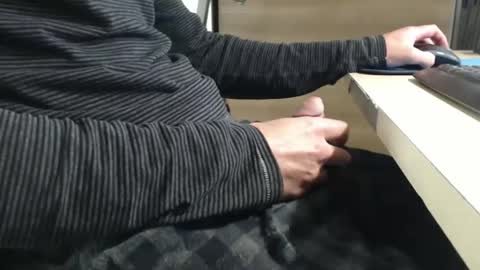 jc200000 online show from September 24, 2025, 5:38 pm