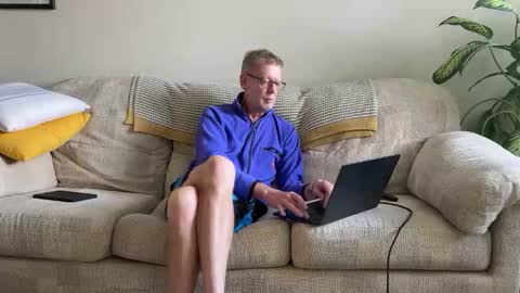 Jon online show from October 11, 2025, 10:36 am