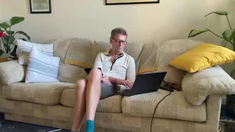 Jon online show from April 6, 2026, 2:07 pm