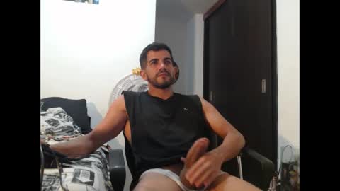 JColbi online show from May 1, 2026, 5:56 am