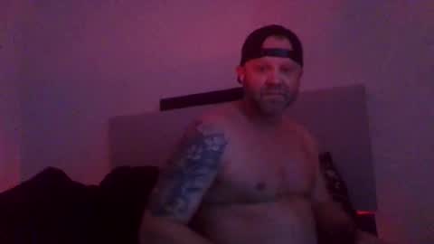 jdean521231 online show from February 15, 2026, 5:09 pm