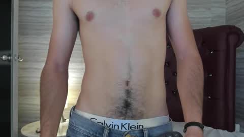 Snapshot of jealous_alfer chatting on February 12, 2026, 8:37 pm Alfer online show from February 12, 2026, 8:37 pm