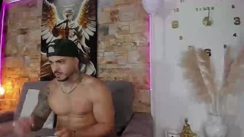 Jean  axelcrow       Modelo Independiente online show from February 17, 2026, 3:36 am