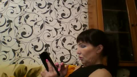 JeaneDavis online show from March 11, 2025, 5:02 pm