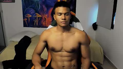 jeanfran_ferrer online show from September 24, 2025, 7:06 pm