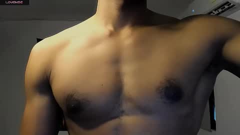 jeanfran_ferrer online show from October 1, 2025, 7:09 pm