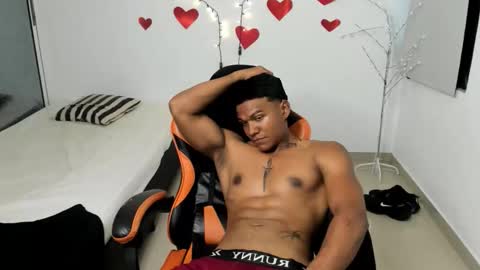 jeanfran_ferrer online show from February 15, 2026, 8:16 pm