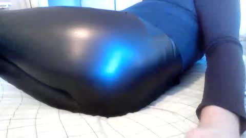 Snapshot of jeanlovesleggings chatting on October 16, 2025, 10:00 pm Jean online show from October 16, 2025, 10:00 pm